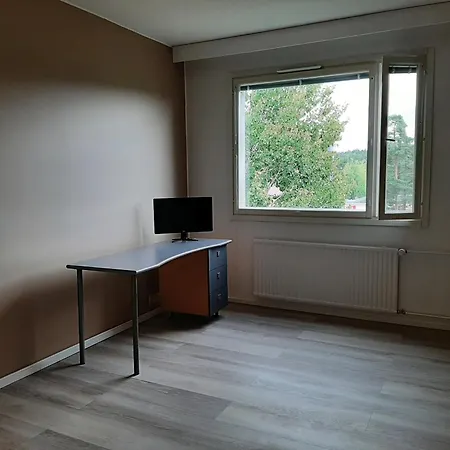Ylimmaen Kerroksen Kolmio Toimintapuiston Vieressae * Jyväskylä