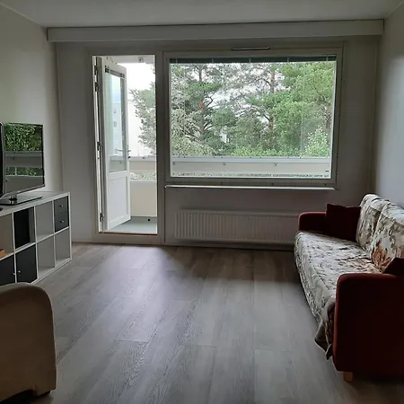 Ylimmaen Kerroksen Kolmio Toimintapuiston Vieressae Apartamento *