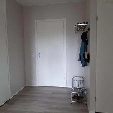 Ylimmaen Kerroksen Kolmio Toimintapuiston Vieressae * Jyväskylä